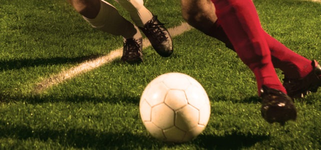 Campo de futebol com Gramado Sintético: a preferência dos boleiros amadores! Campo de futebol com Gramado Sintético: a preferência dos boleiros amadores!