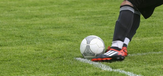 Por que os clubes brasileiros deveriam adotar a grama sintética em 2018? Por que os clubes brasileiros deveriam adotar a grama sintética em 2018?
